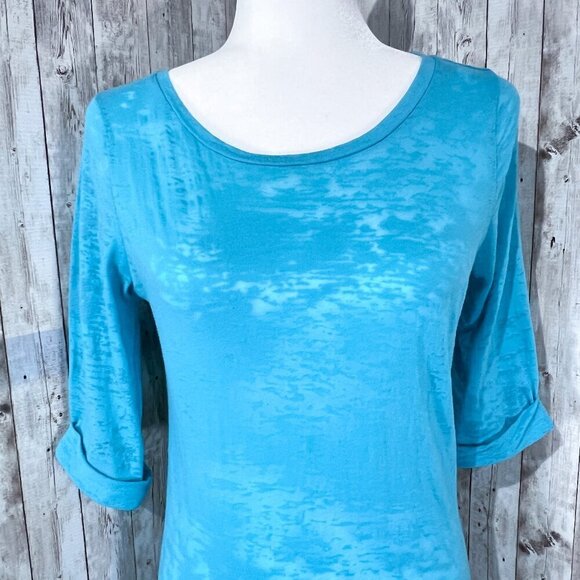 Roxy Burnout Tee | 3/4 Sleeve | Aqua Blue | Medium | Scoop Neck Top | Women's - Picture 5 of 13